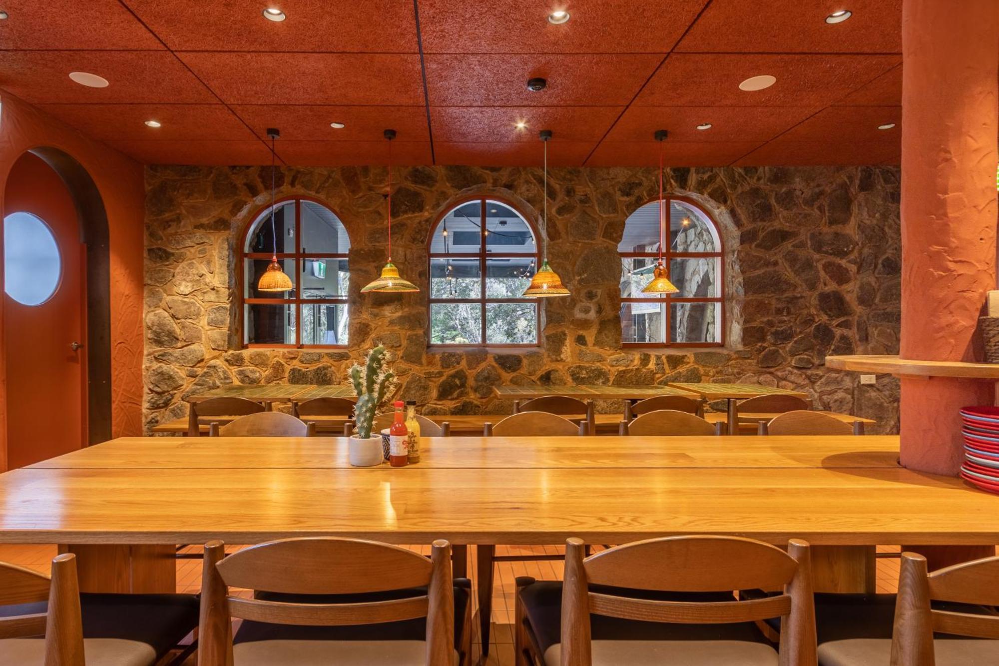 House Of Ullr Hotel Thredbo Exterior photo